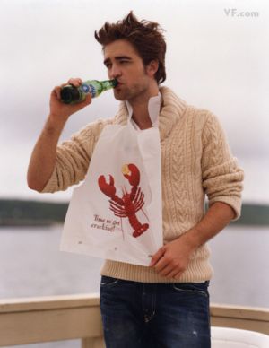 Robert-Pattinson-and-Polo-Ralph-Lauren-Cable-Knit-Shawl-Sweater2.jpg